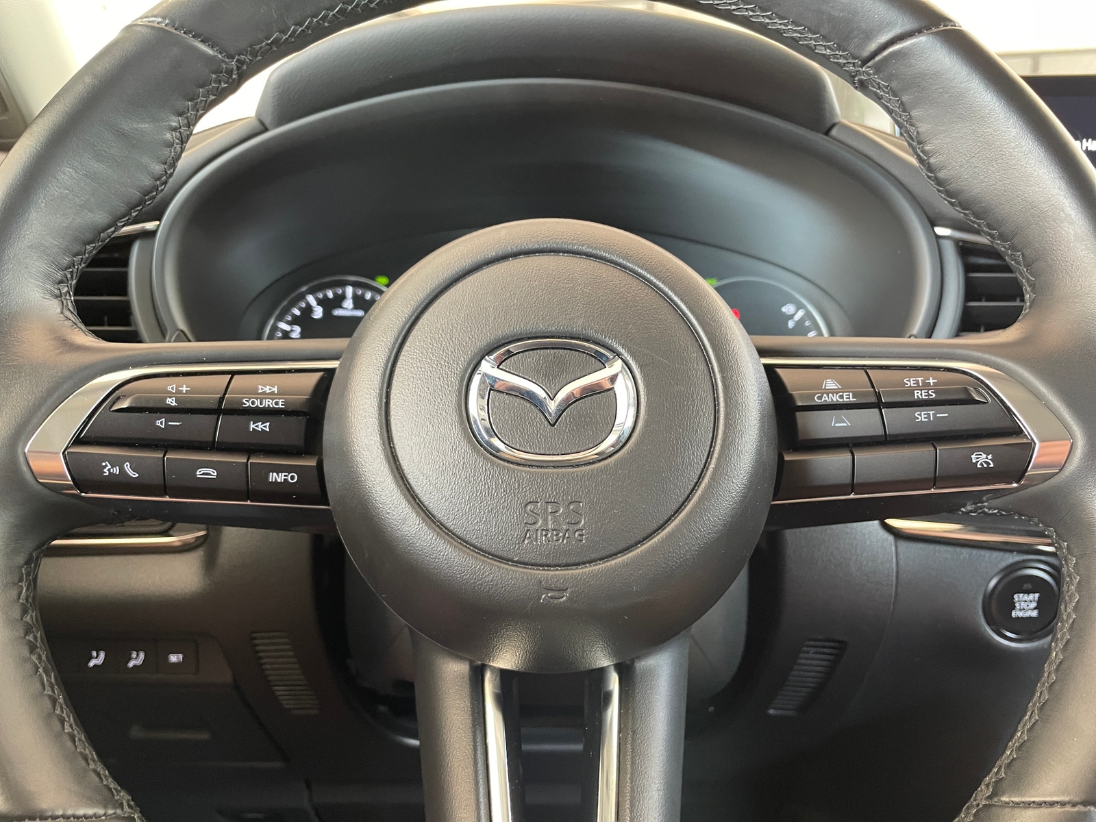 Thumbnail: 2025 Mazda CX-30 - 5