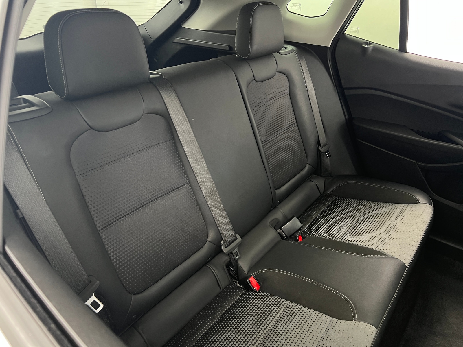 Thumbnail: 2025 Chevrolet Trax - 6