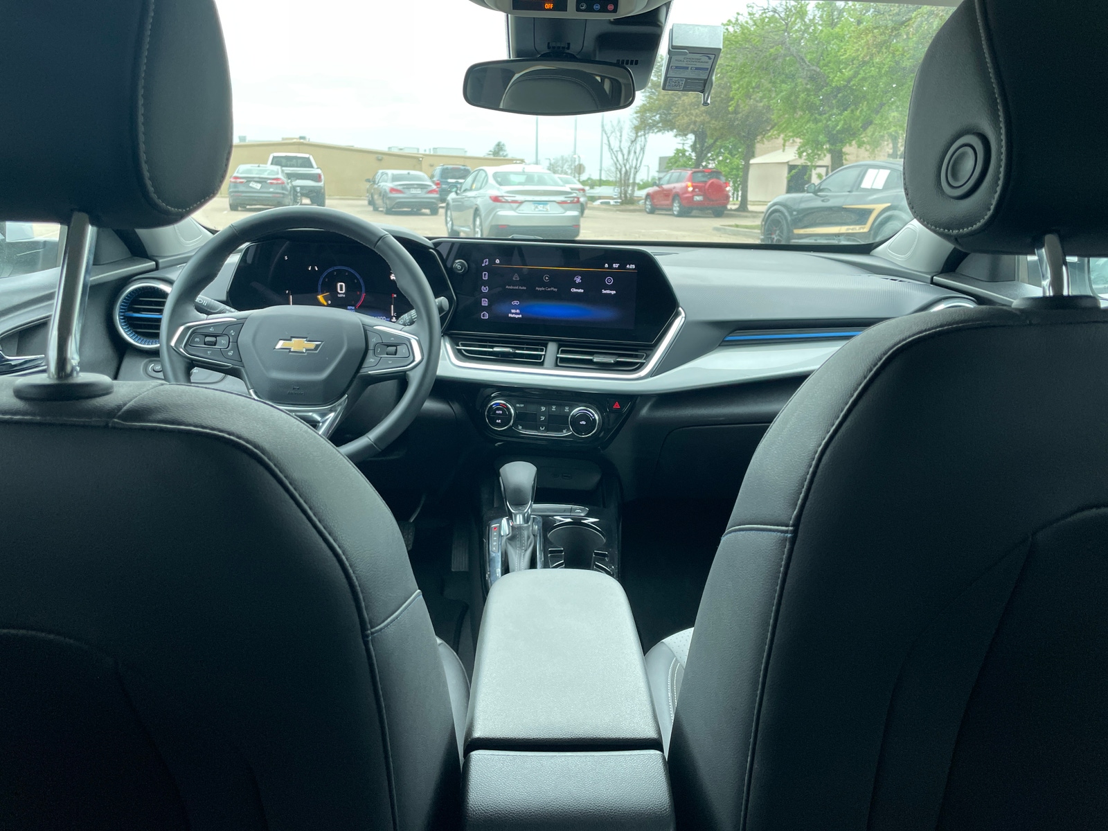 Thumbnail: 2025 Chevrolet Trax - 3