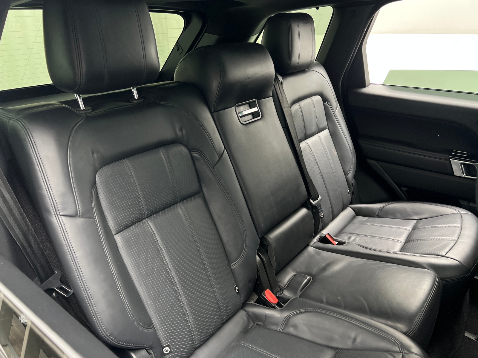 Thumbnail: 2020 Land Rover Range Rover Sport - 5