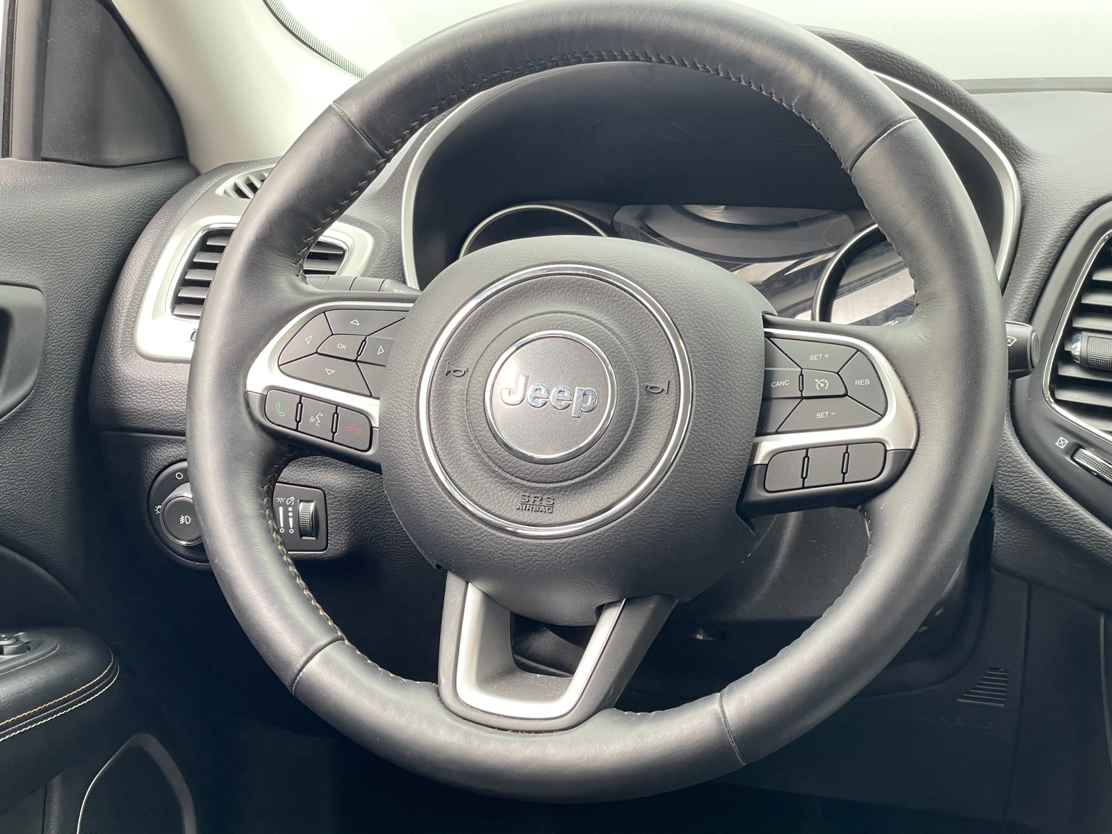 Thumbnail: 2018 Jeep Compass - 5