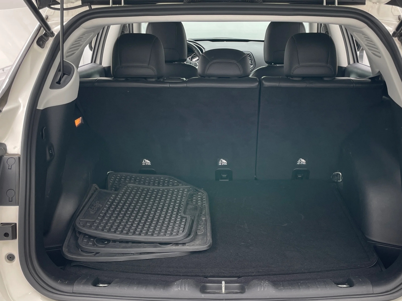 Thumbnail: 2018 Jeep Compass - 7