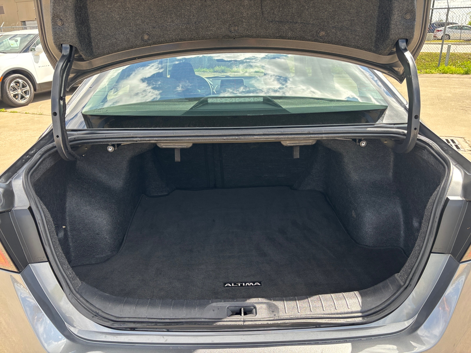 Thumbnail: 2024 Nissan Altima - 6