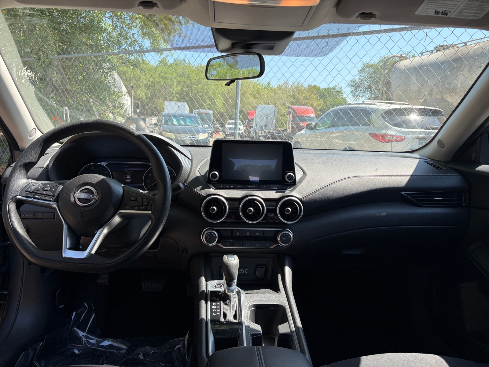 Thumbnail: 2025 Nissan Sentra - 3