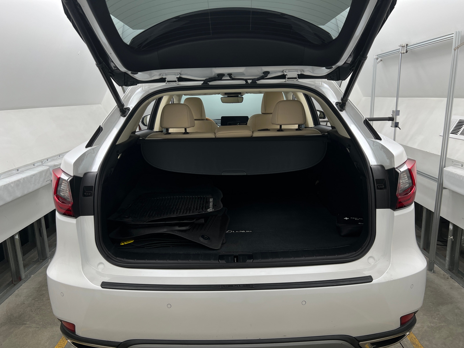 Thumbnail: 2021 Lexus RX - 6