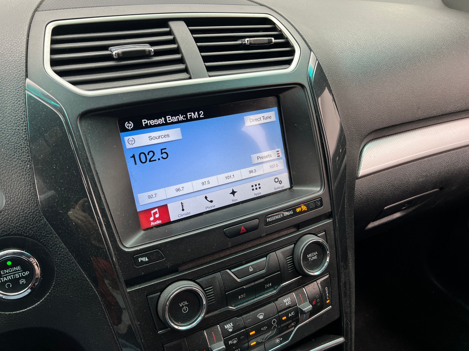 Thumbnail: 2017 Ford Explorer - 3