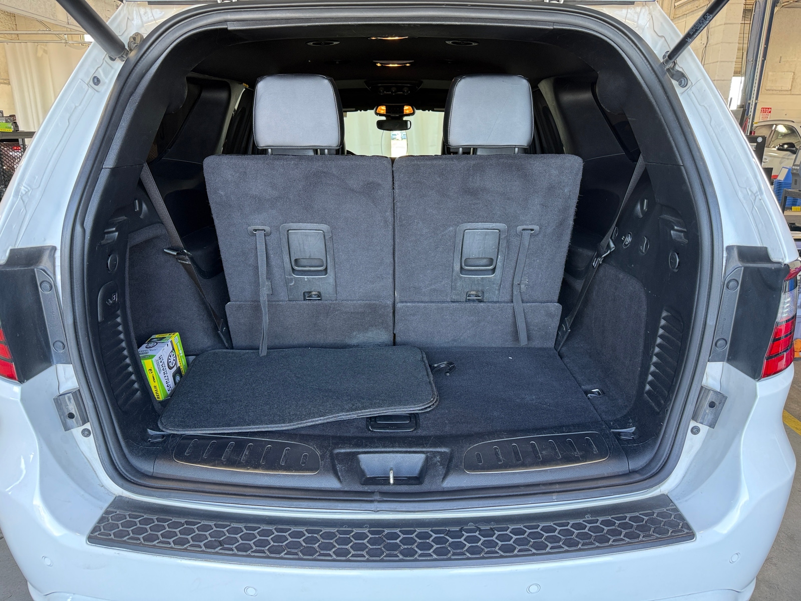 Thumbnail: 2018 Dodge Durango - 6