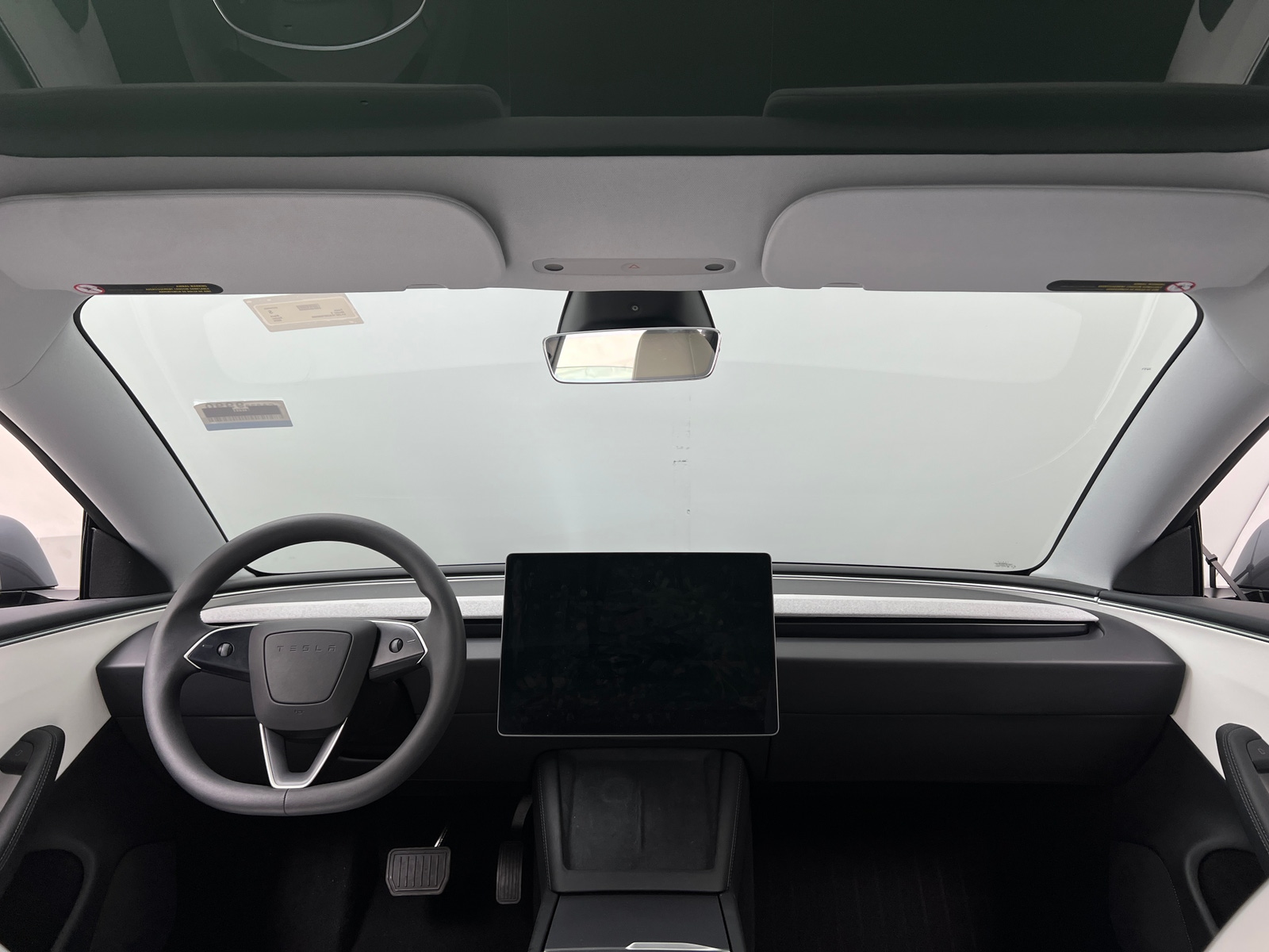 Thumbnail: 2025 Tesla Model 3 - 2