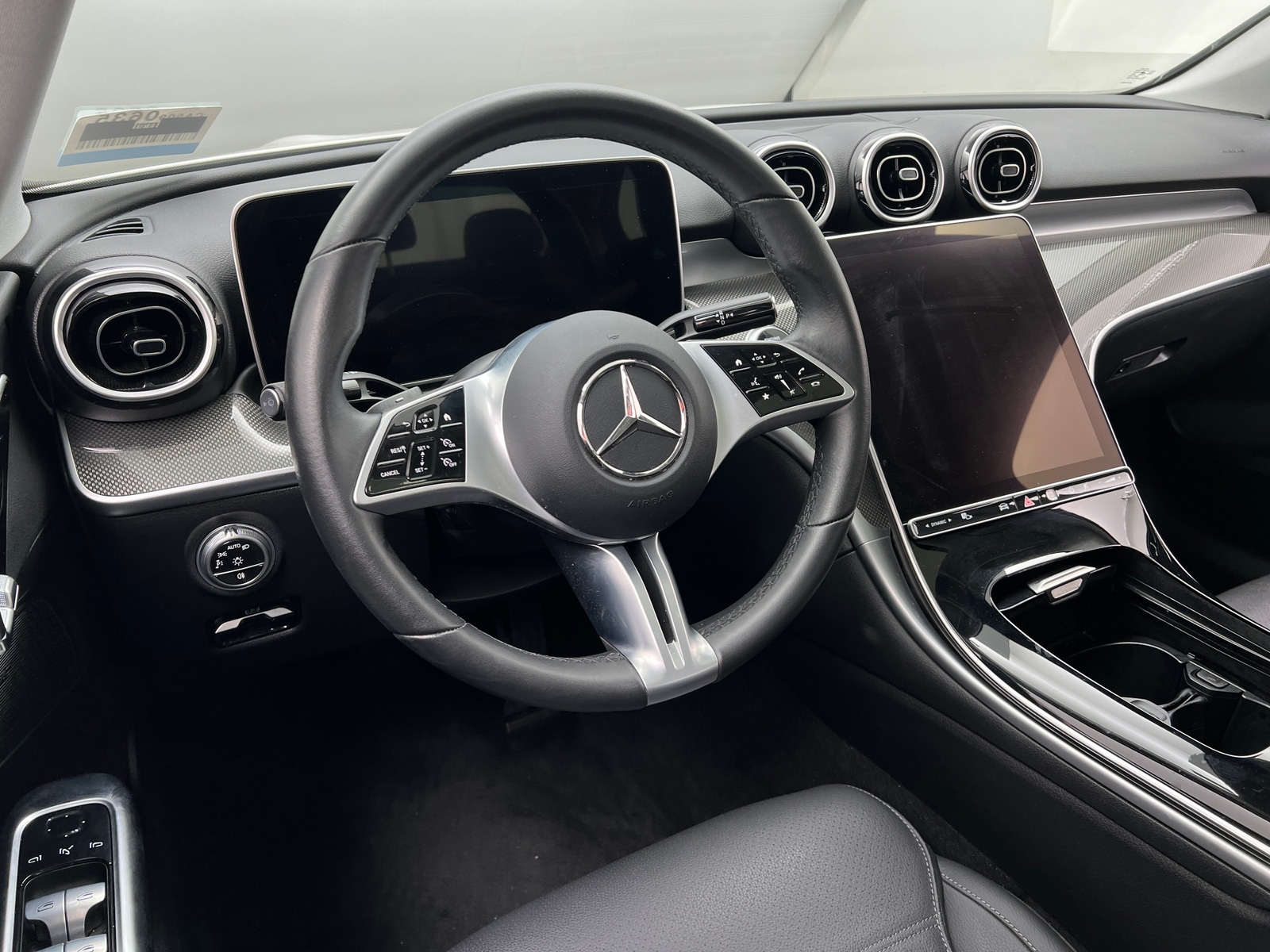 Thumbnail: 2025 Mercedes-Benz C-Class - 4