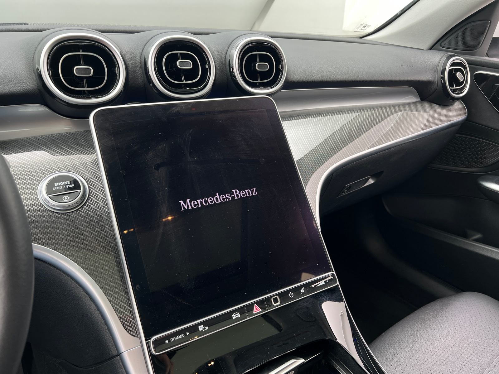 Thumbnail: 2025 Mercedes-Benz C-Class - 3