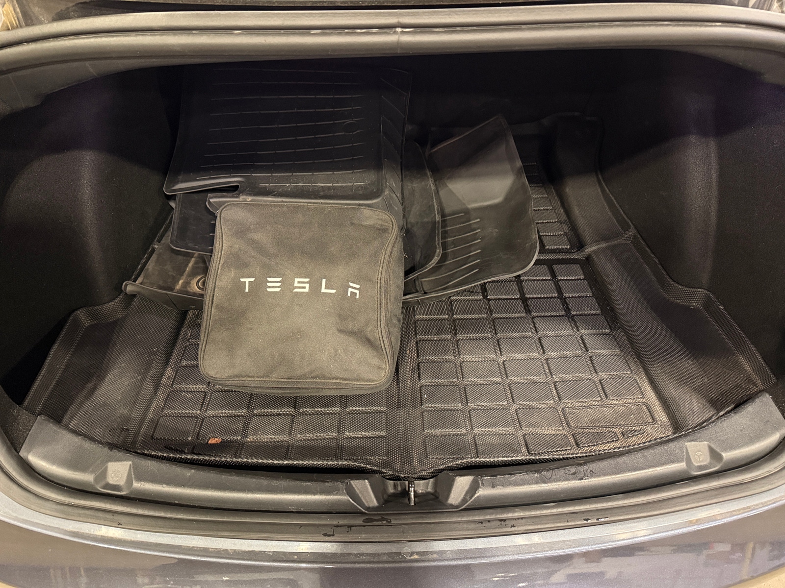 Thumbnail: 2023 Tesla Model 3 - 6