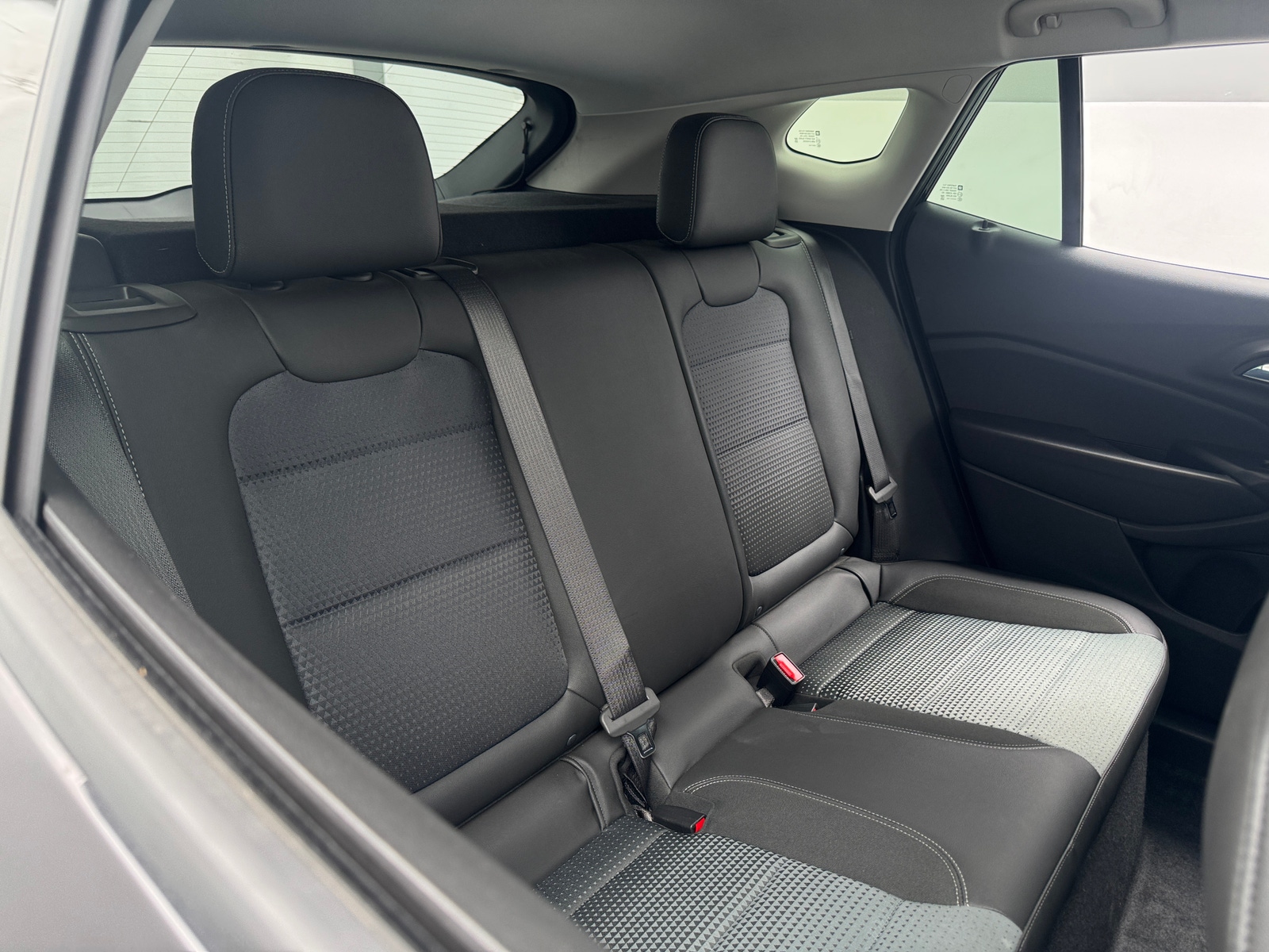 Thumbnail: 2025 Chevrolet Trax - 6