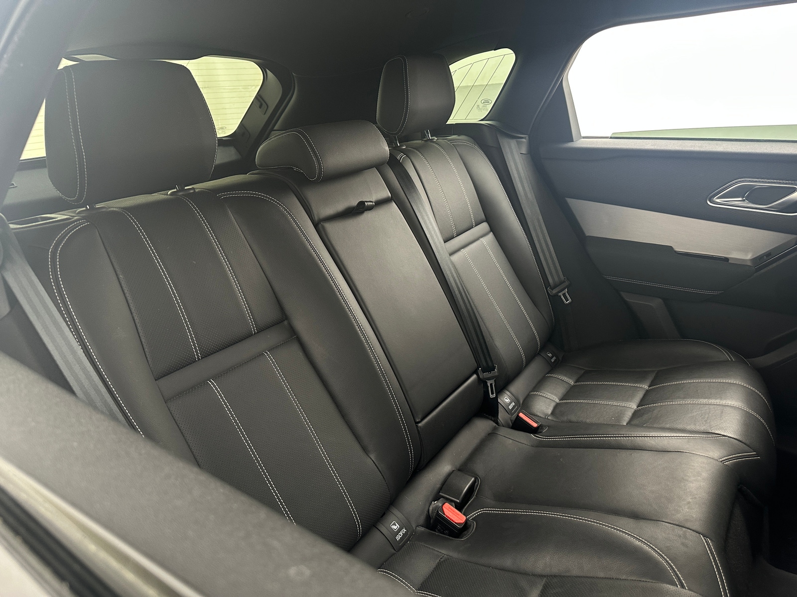 Thumbnail: 2023 Land Rover Range Rover Velar - 5