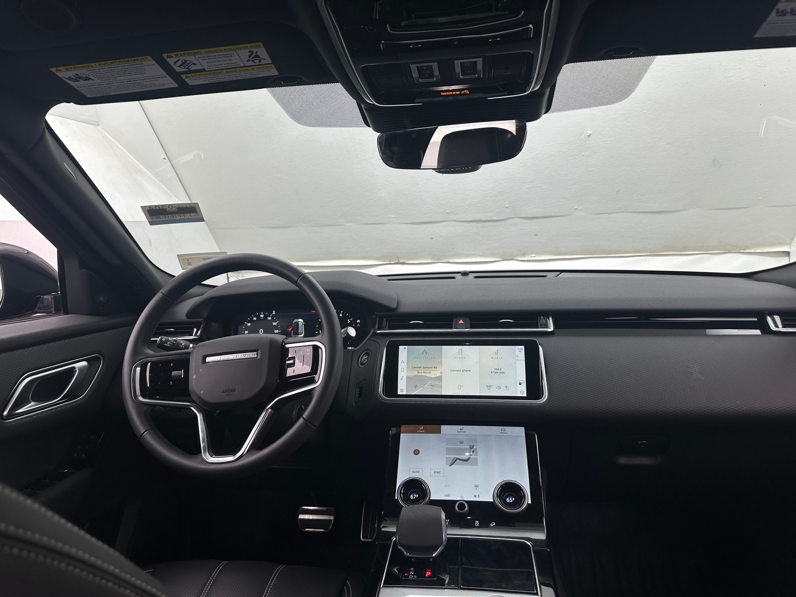 Thumbnail: 2023 Land Rover Range Rover Velar - 2