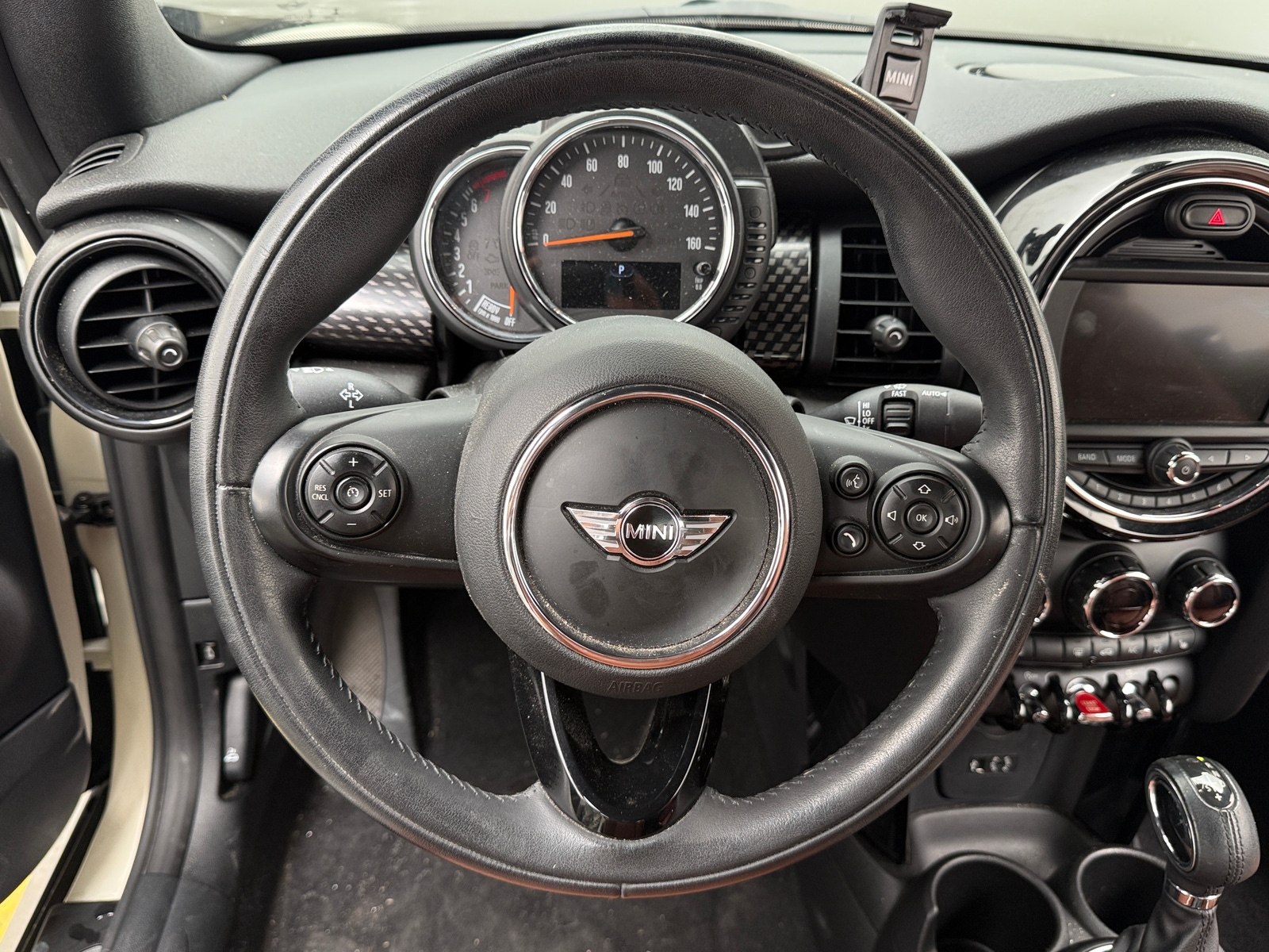 Thumbnail: 2017 MINI Cooper Convertible - 4