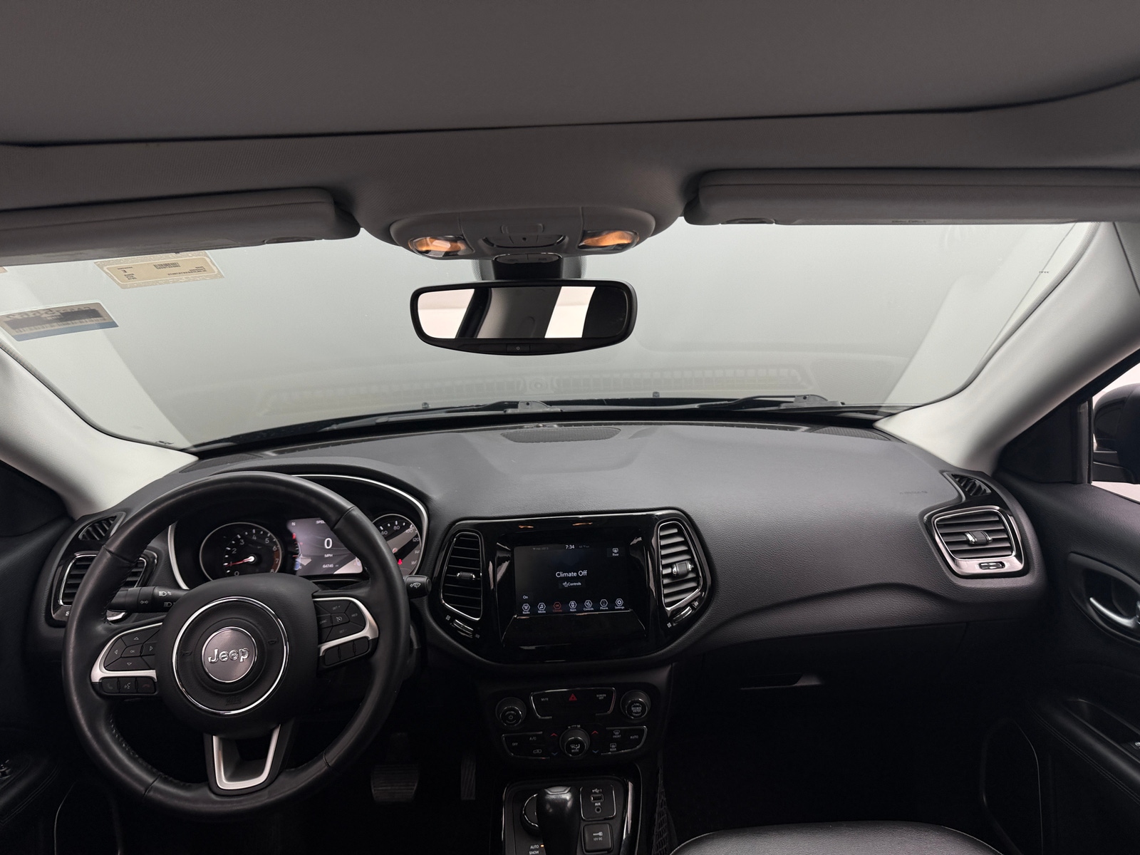 Thumbnail: 2019 Jeep Compass - 3