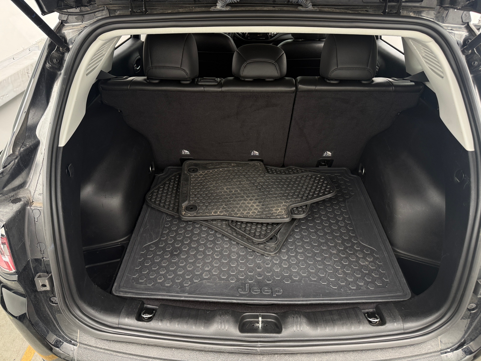 Thumbnail: 2019 Jeep Compass - 7