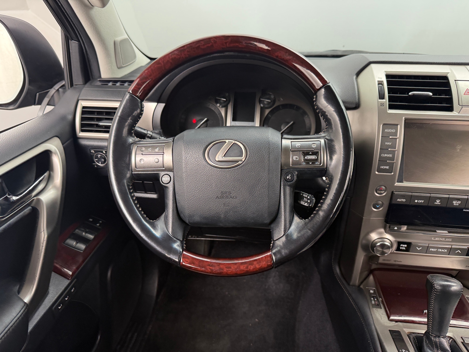 Thumbnail: 2016 Lexus GX - 4