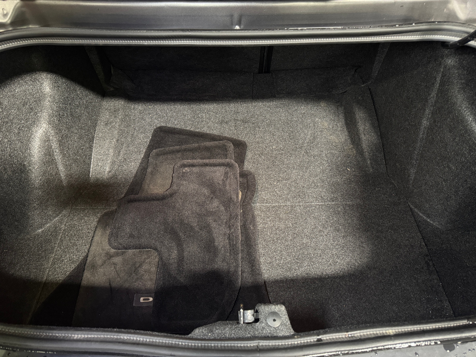 Thumbnail: 2016 Dodge Challenger - 4