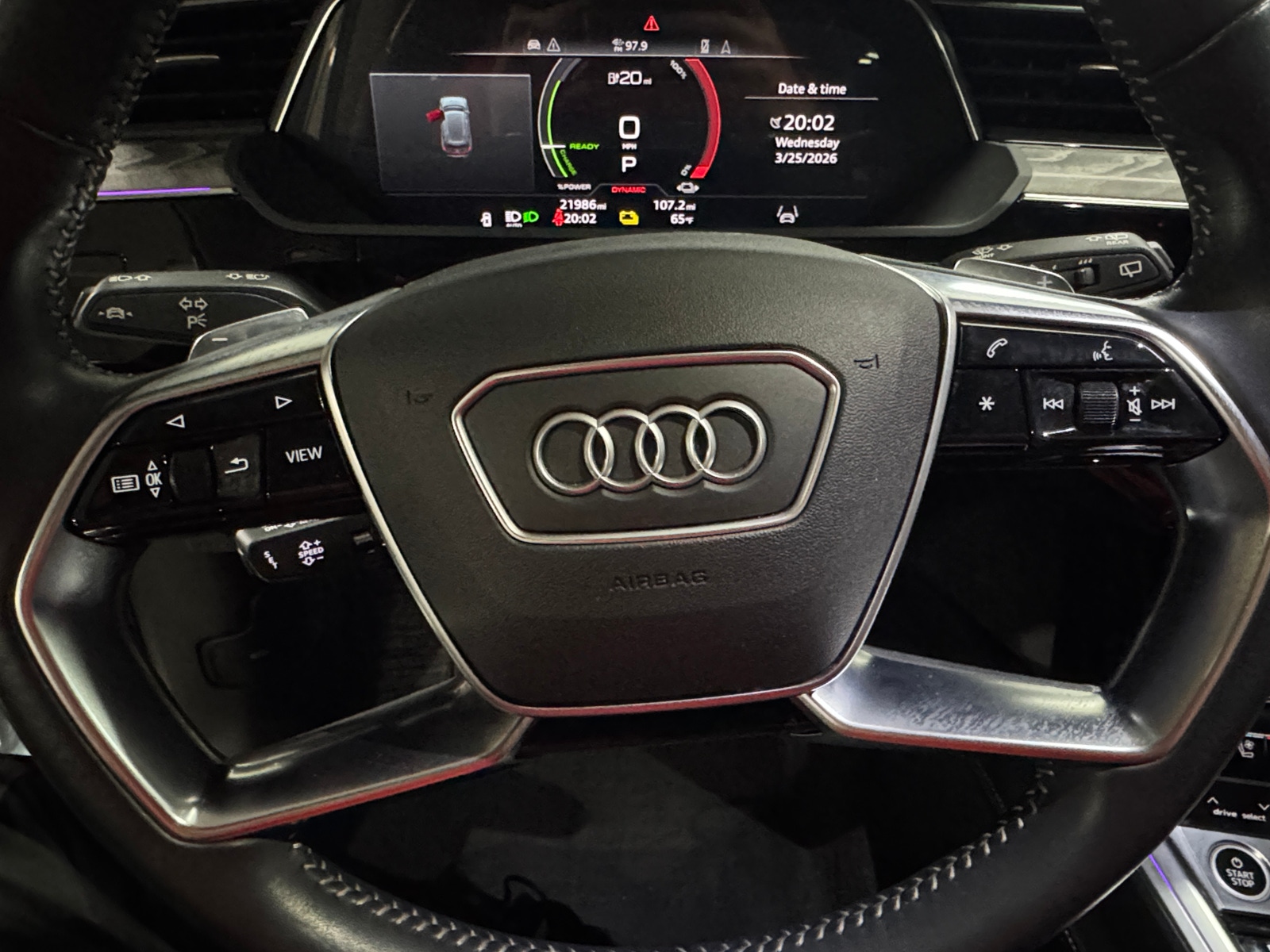 Thumbnail: 2021 Audi e-tron - 4