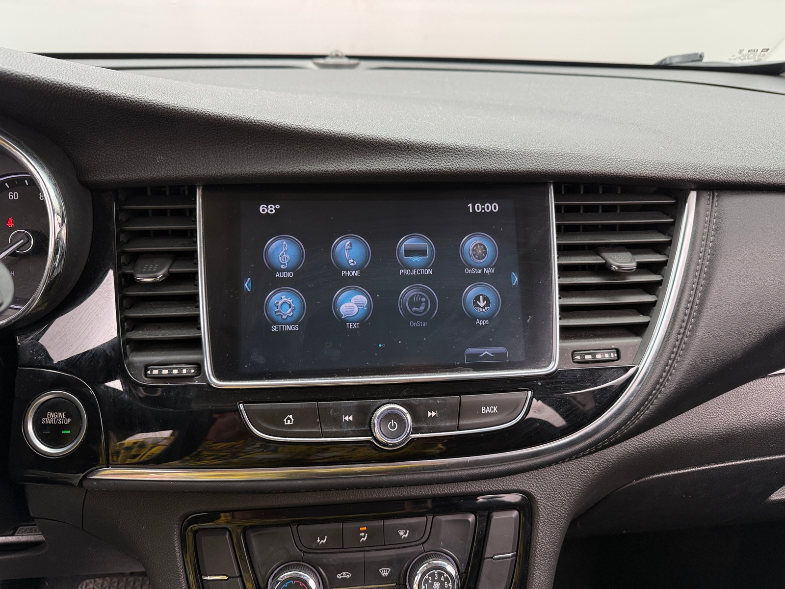 Thumbnail: 2018 Buick Encore - 4