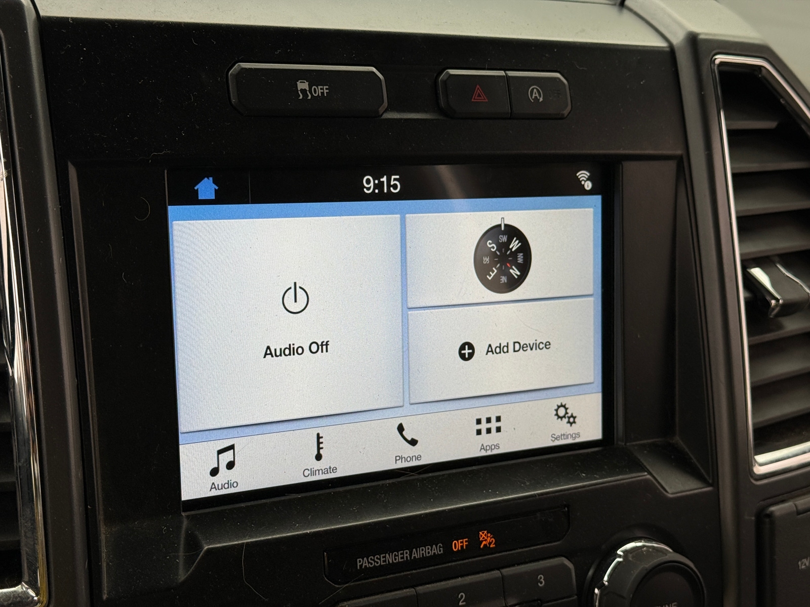 Thumbnail: 2016 Ford Econoline - 4