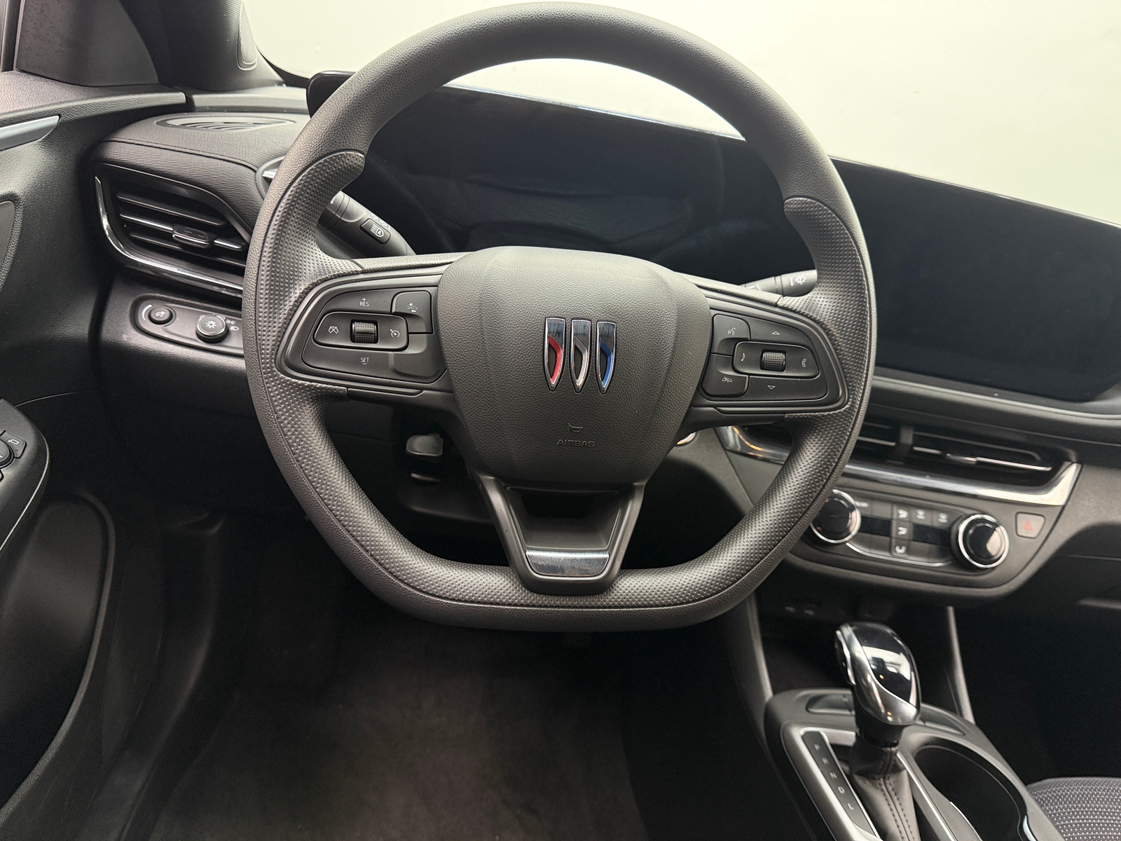 Thumbnail: 2025 Buick Envista - 5