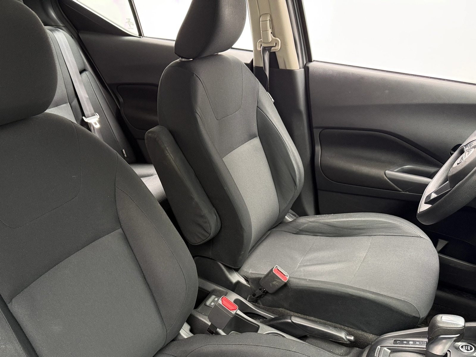 Thumbnail: 2023 Nissan Kicks - 2