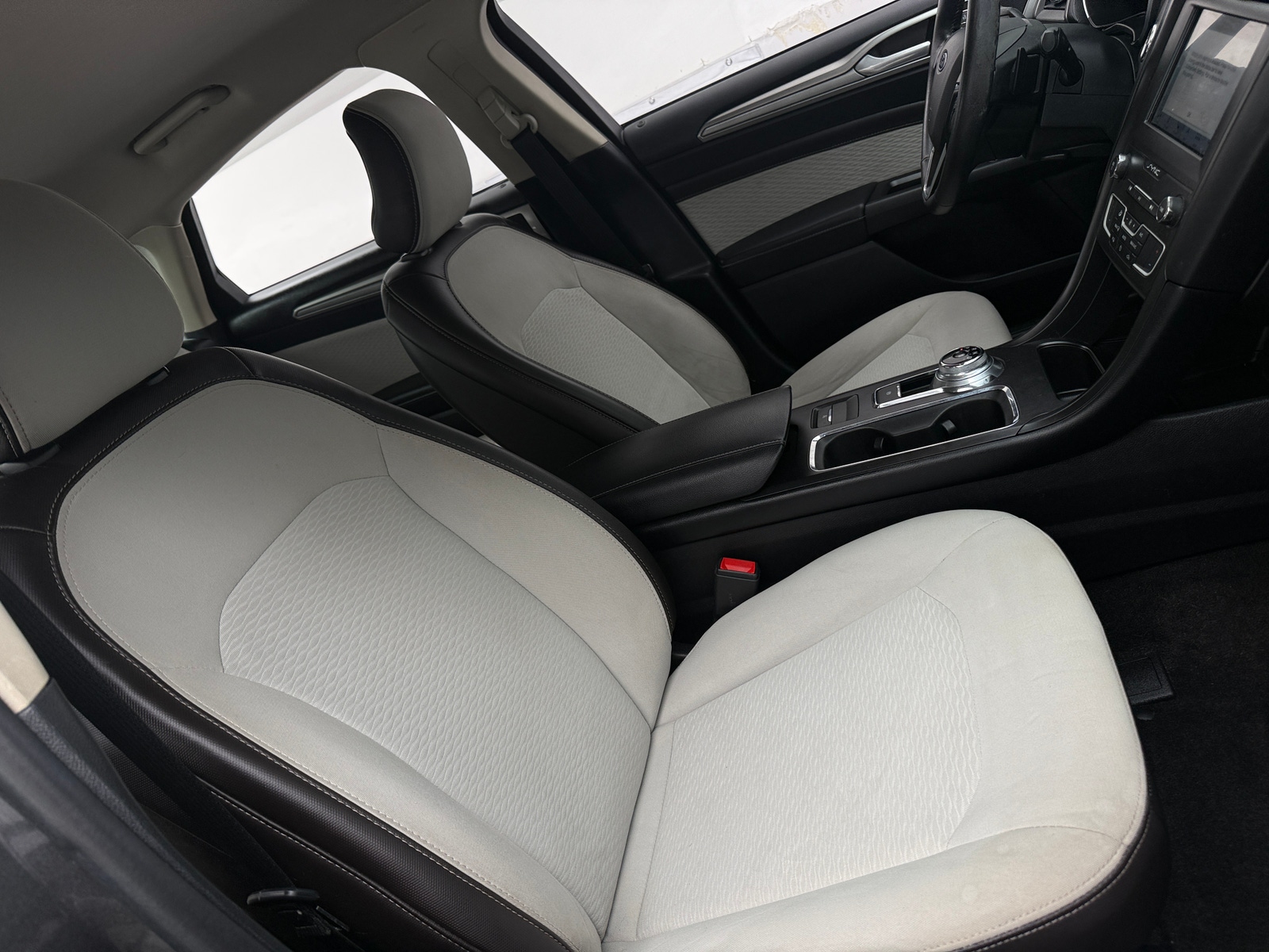 Thumbnail: 2019 Ford Fusion - 2