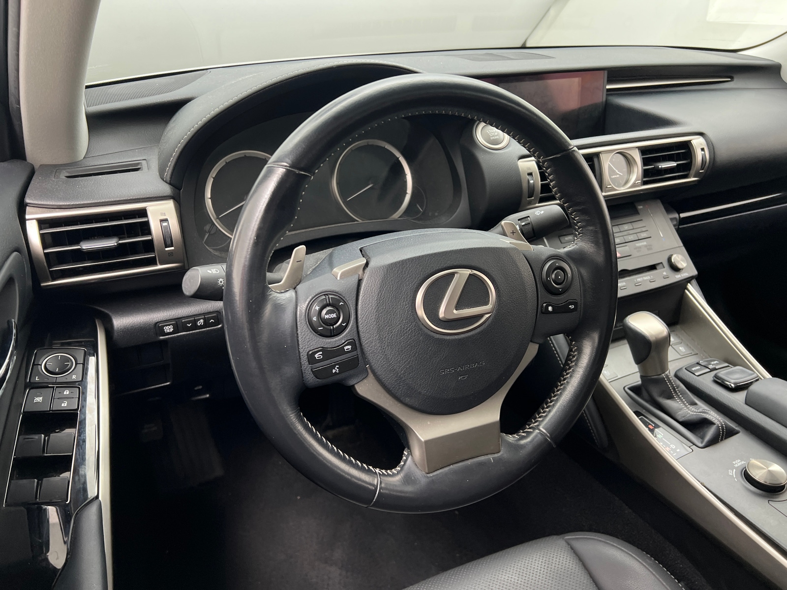 Thumbnail: 2016 Lexus IS - 4
