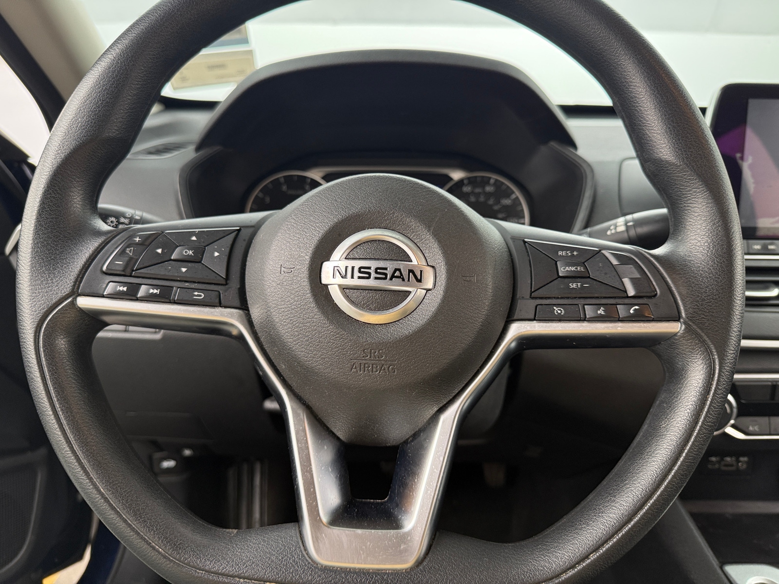 Thumbnail: 2020 Nissan Altima - 5