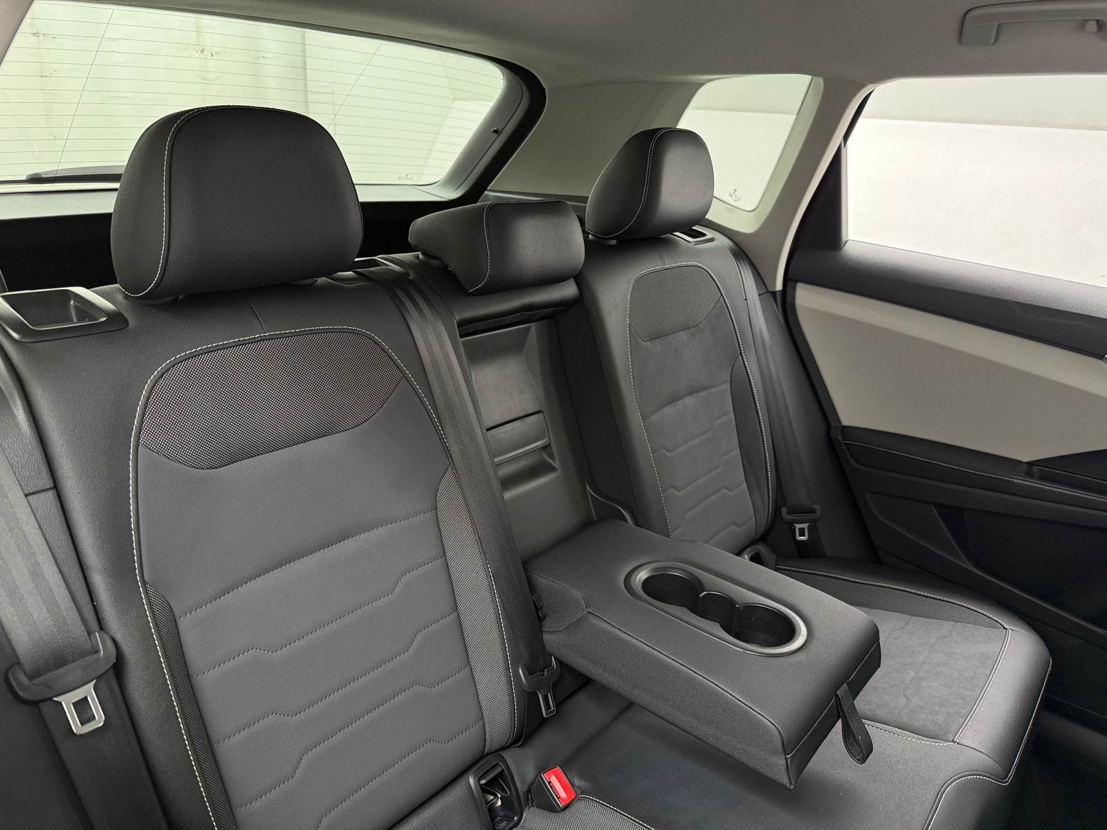 Thumbnail: 2025 Volkswagen Taos - 5