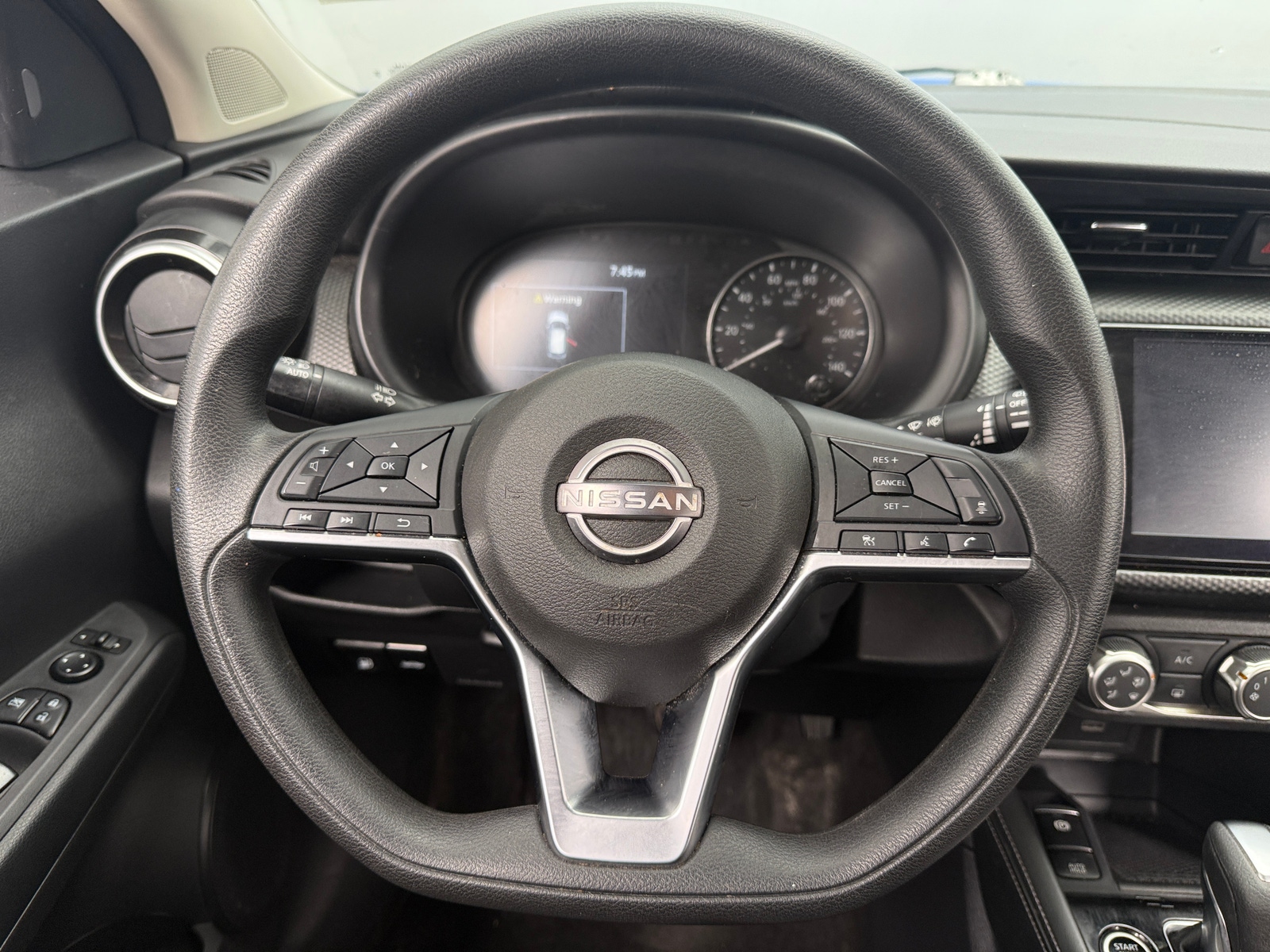 Thumbnail: 2024 Nissan Kicks - 5