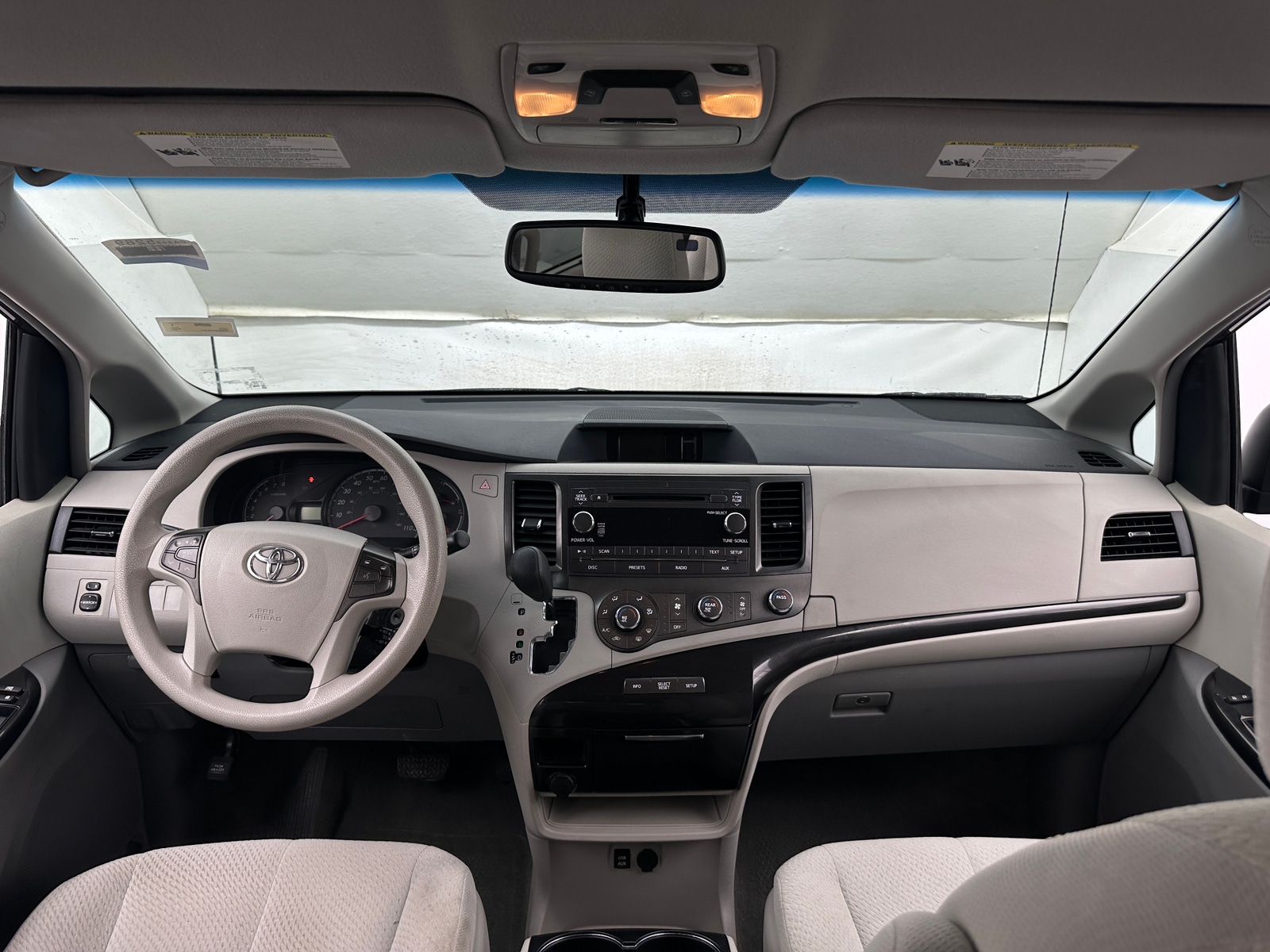 Thumbnail: 2012 Toyota Sienna - 3