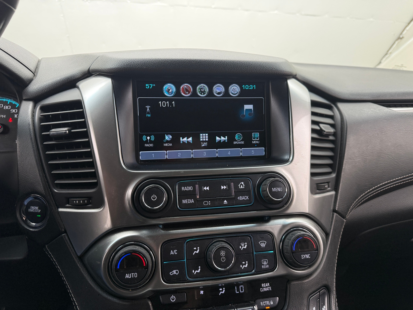 Thumbnail: 2017 Chevrolet Tahoe - 3