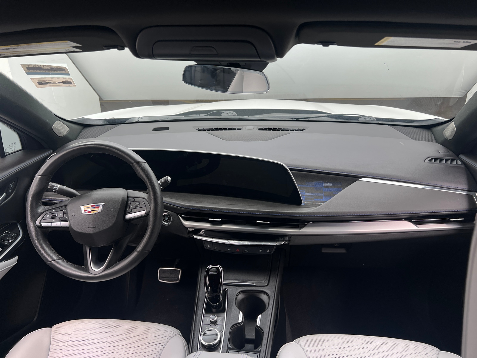 Thumbnail: 2024 Cadillac XT4 - 2