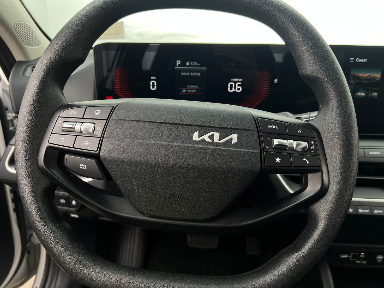 Thumbnail: 2025 Kia K4 - 5