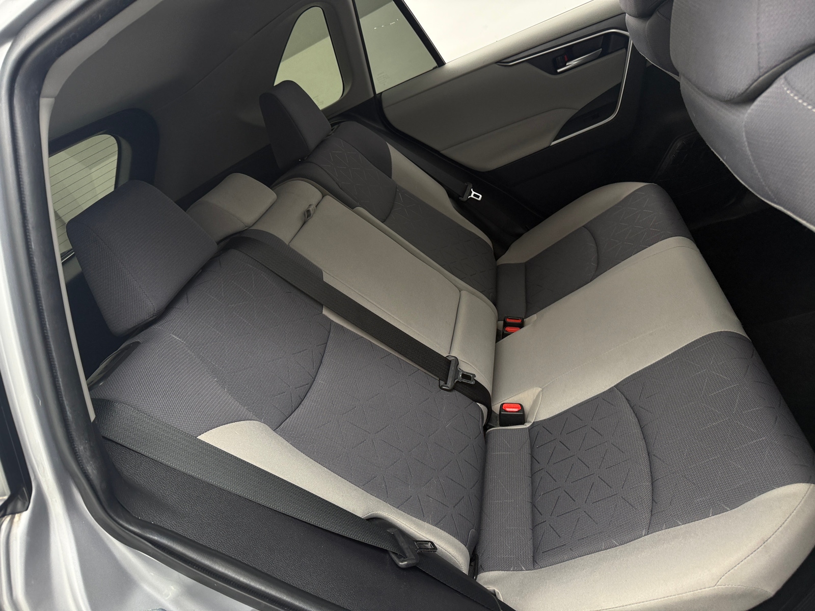 Thumbnail: 2020 Toyota RAV4 - 6