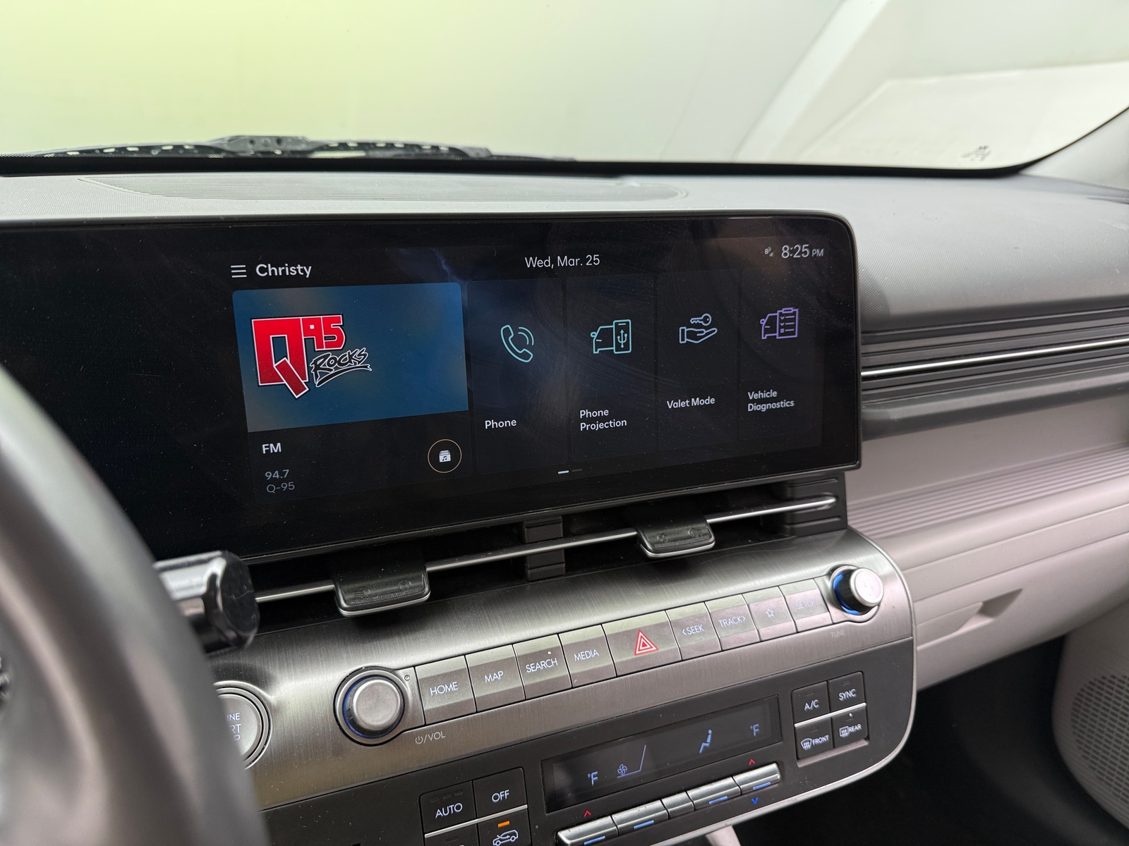 Thumbnail: 2024 Hyundai Kona - 4