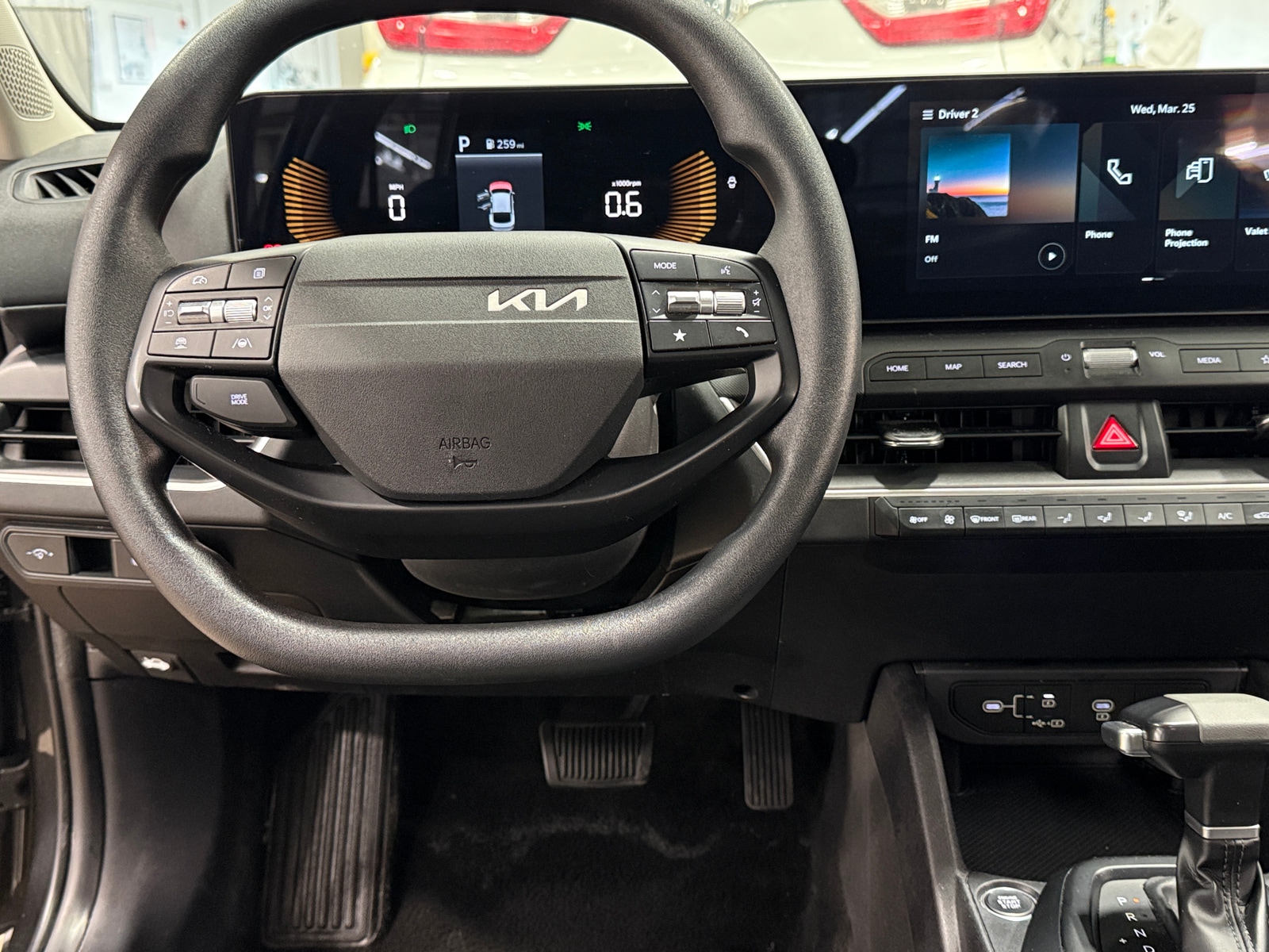 Thumbnail: 2025 Kia K4 - 5