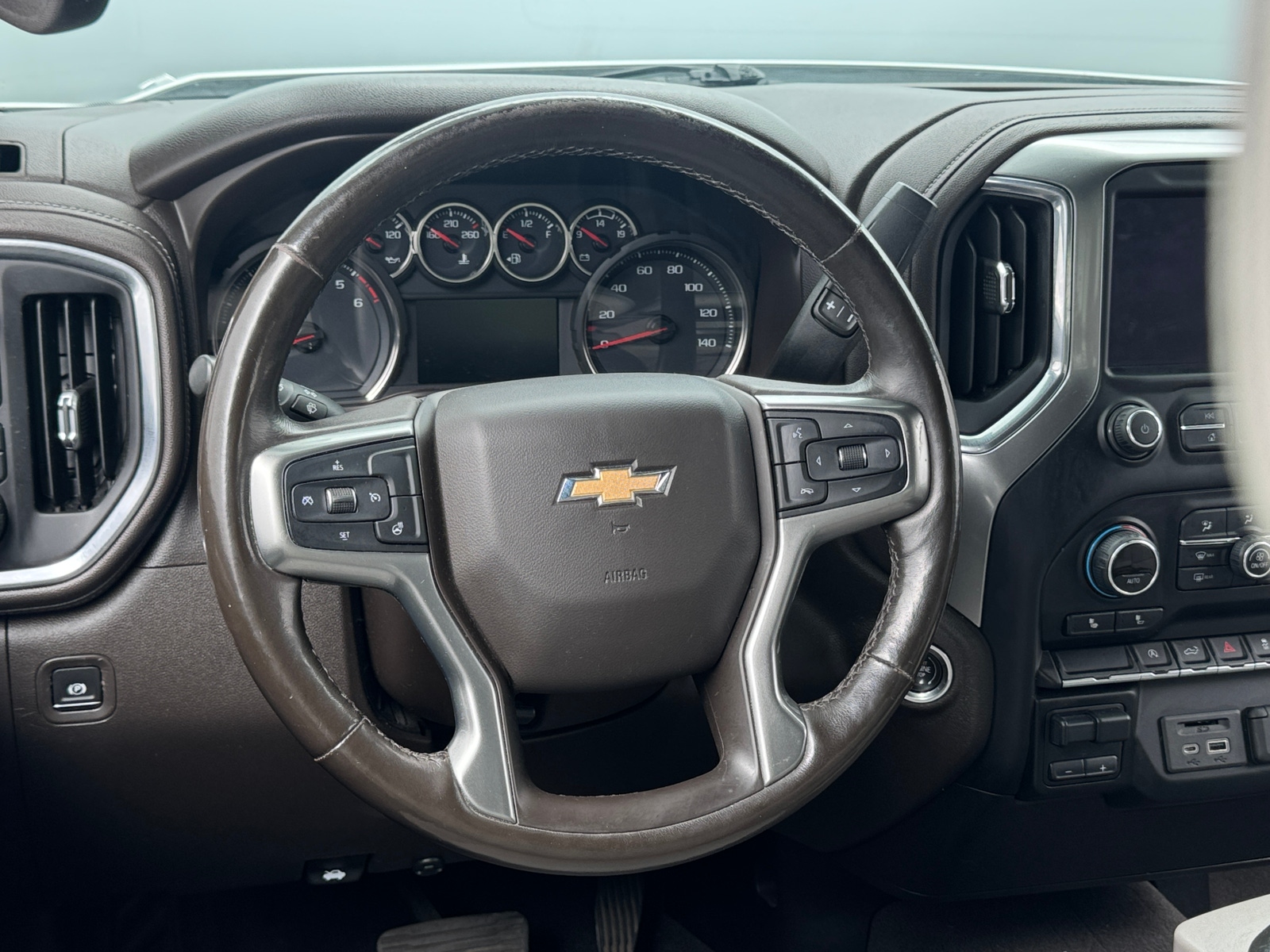 Thumbnail: 2020 Chevrolet Silverado 1500 - 5