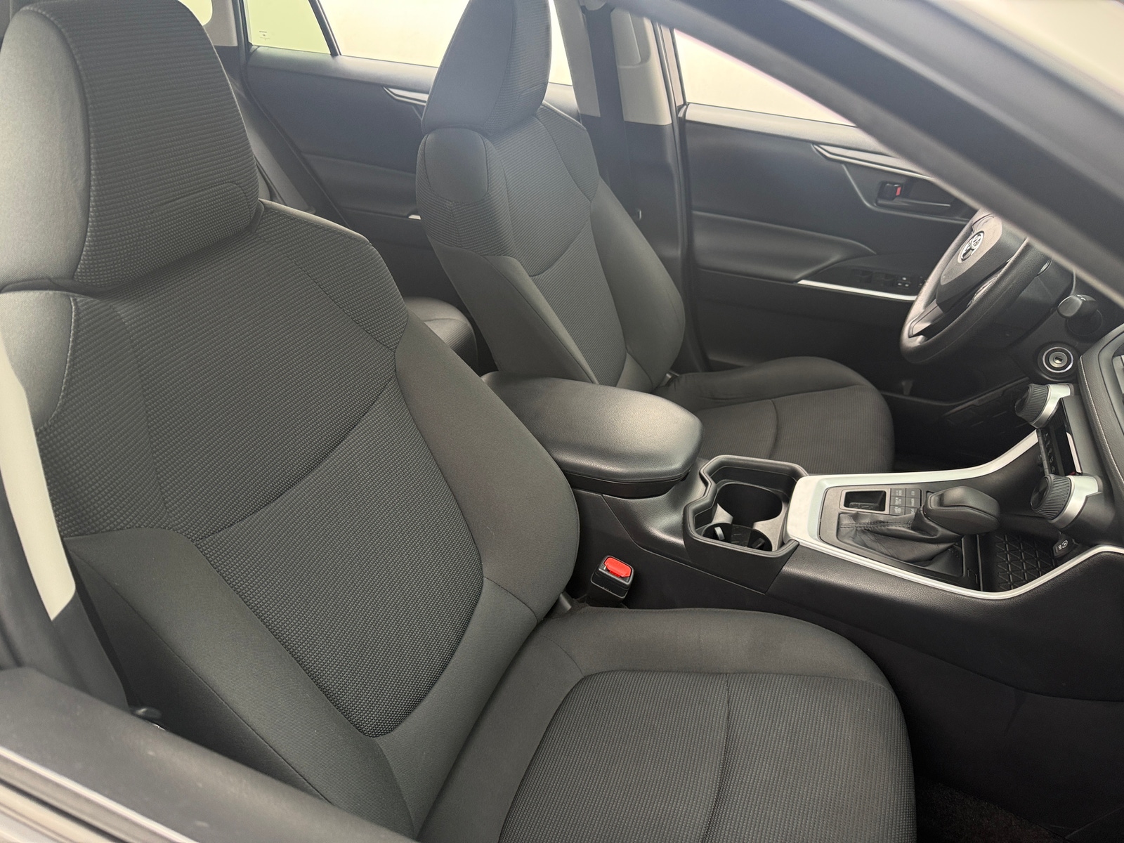 Thumbnail: 2021 Toyota RAV4 - 2