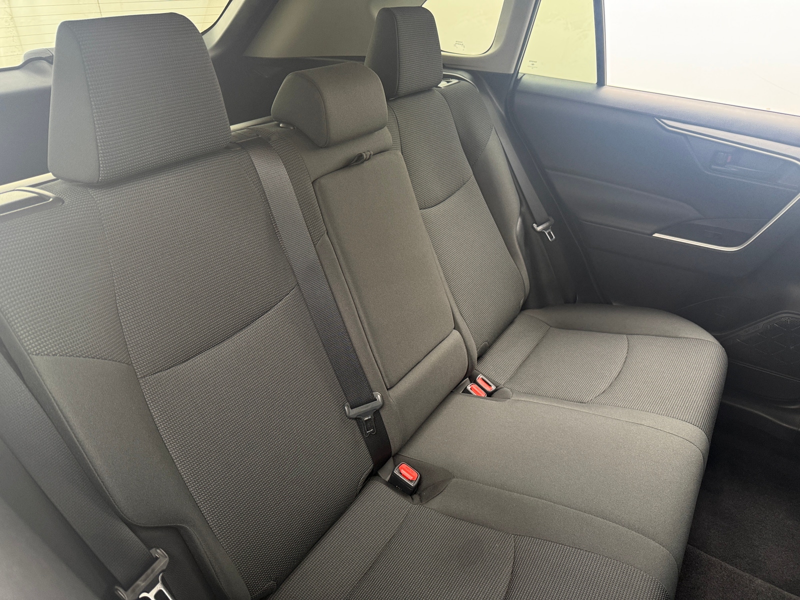 Thumbnail: 2021 Toyota RAV4 - 6