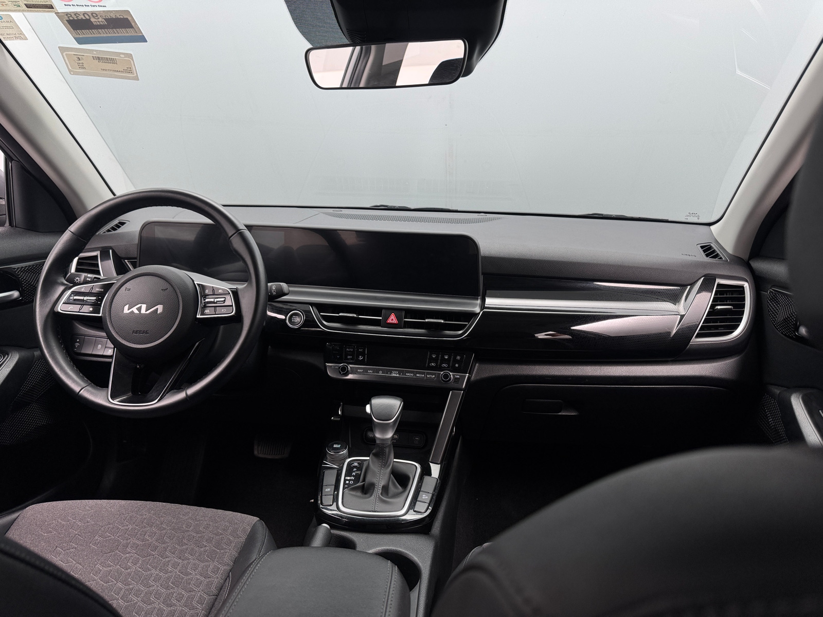 Thumbnail: 2025 Kia Seltos - 3