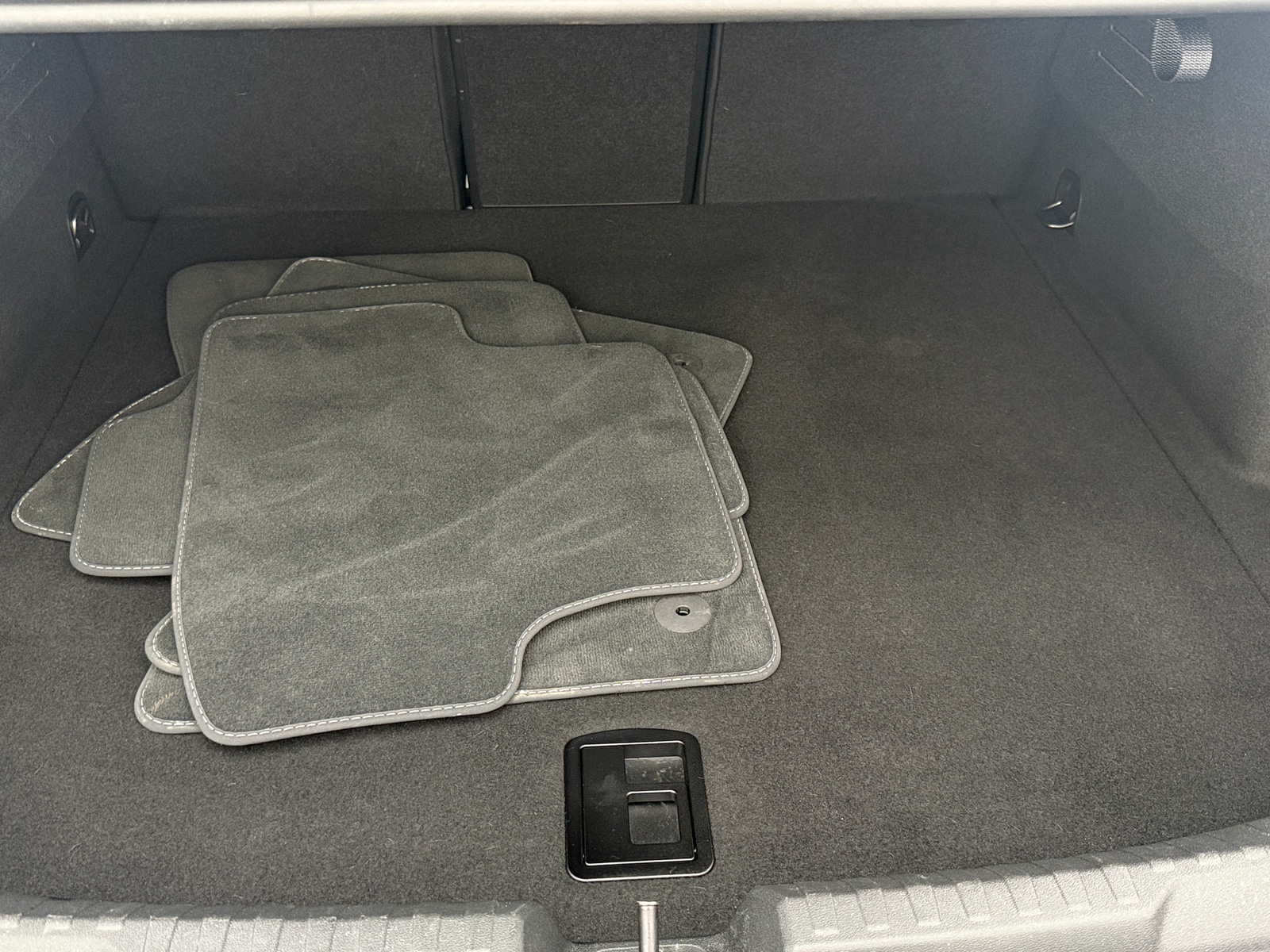 Thumbnail: 2024 Audi S3 - 6