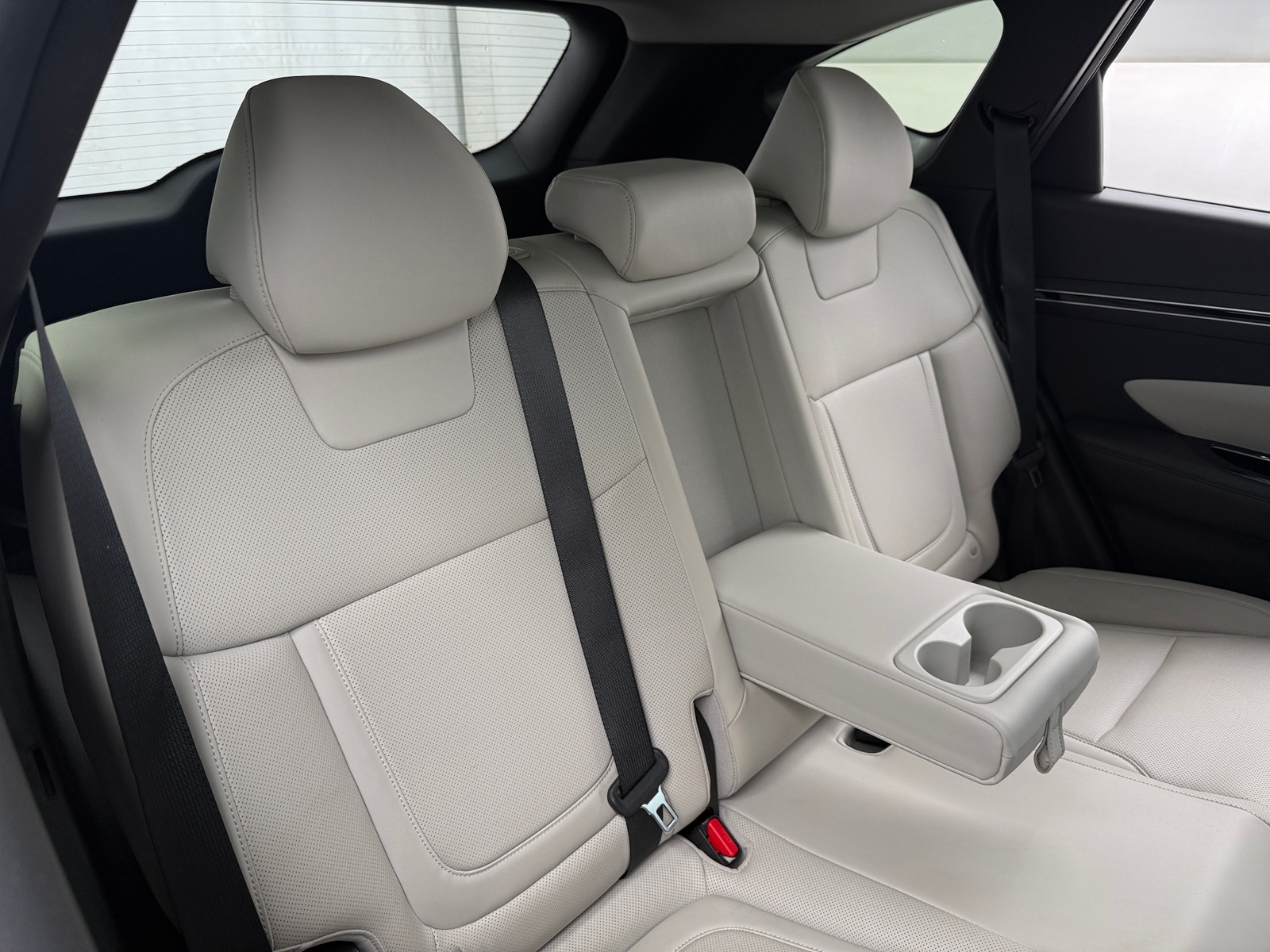 Thumbnail: 2023 Hyundai Tucson - 6