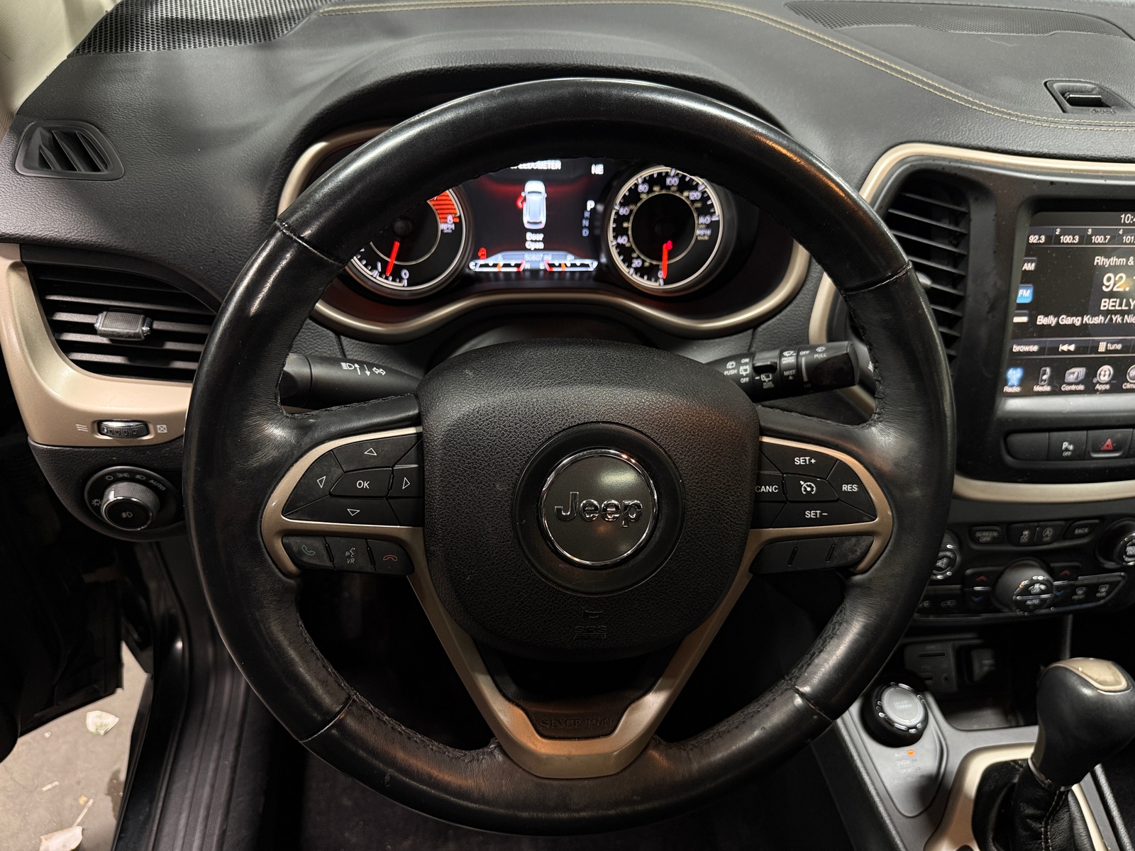 Thumbnail: 2016 Jeep Cherokee - 4