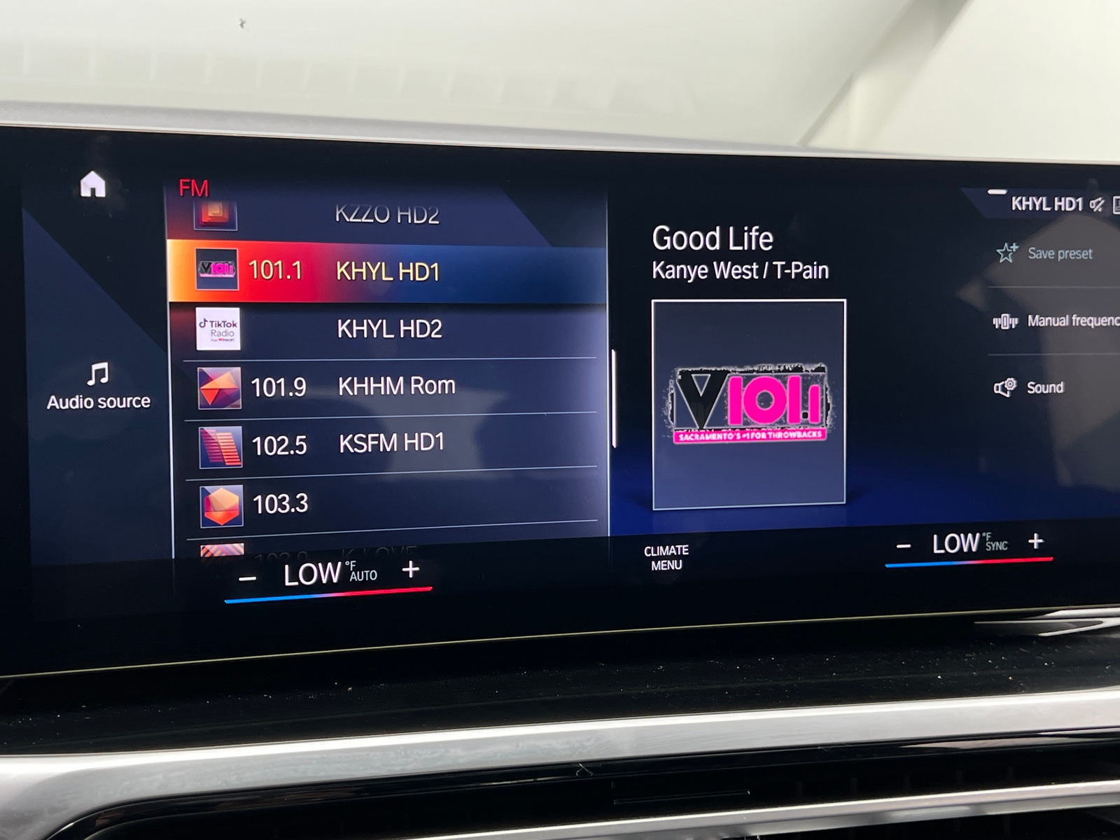 Thumbnail: 2023 BMW i4 - 4