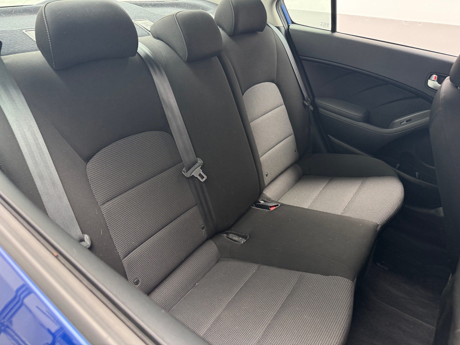 Thumbnail: 2018 Kia Forte - 6