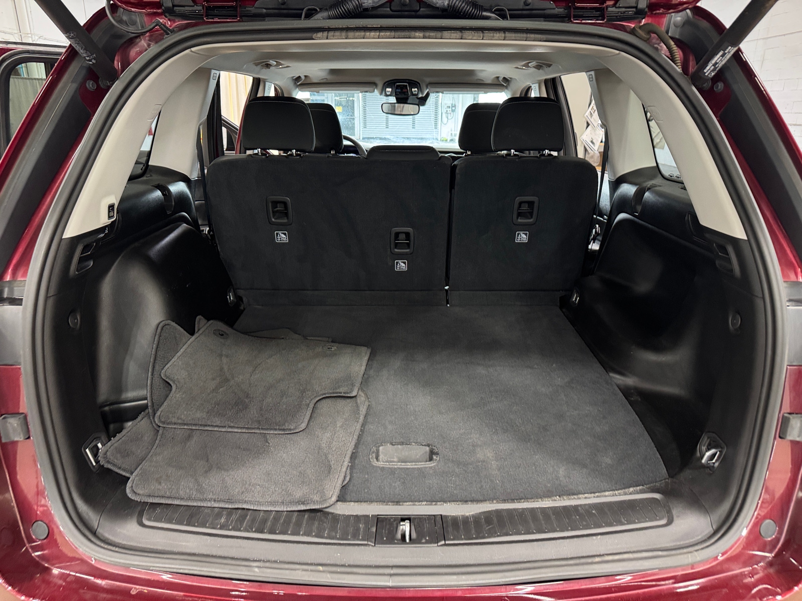 Thumbnail: 2023 Jeep Grand Cherokee - 7